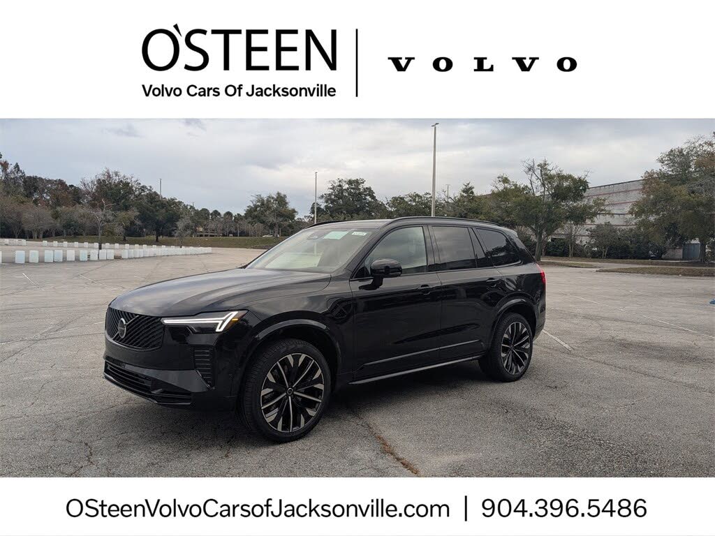2026 Volvo XC90 B6 Ultra Dark 7-Passenger AWD