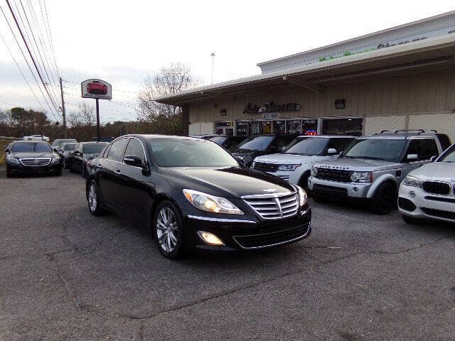 2014 Hyundai Genesis 3.8 RWD