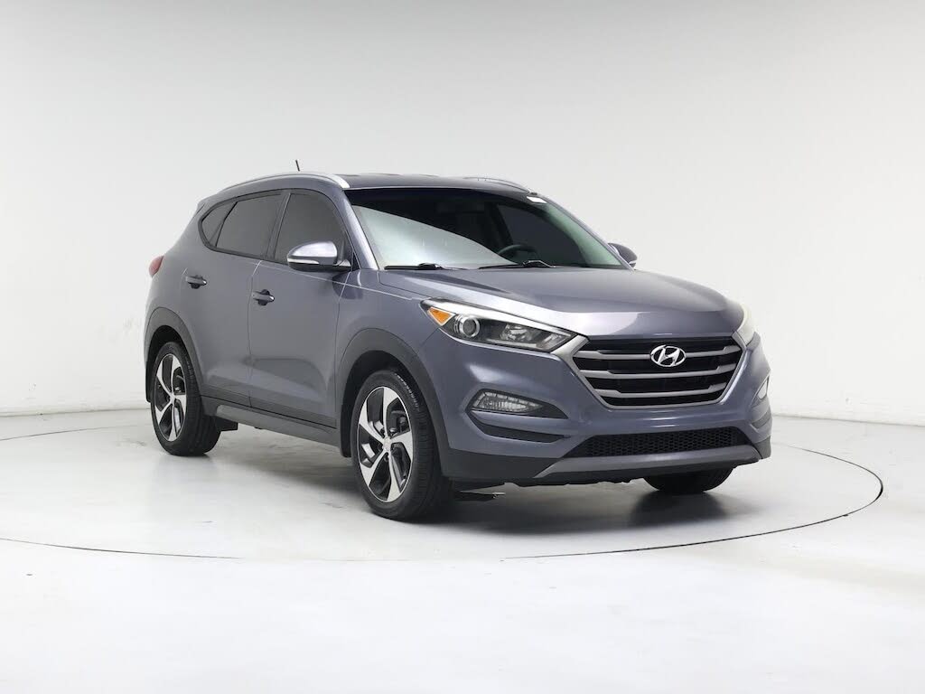 2016 Hyundai Tucson 1.6T Sport FWD with Beige Seats