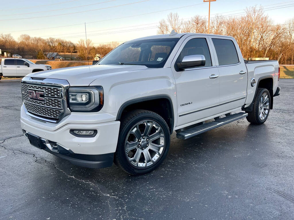 2018 GMC Sierra 1500 Denali Crew Cab 4WD