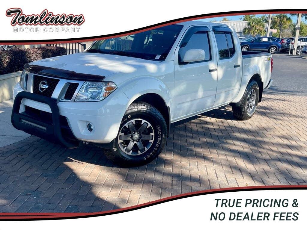 2018 Nissan Frontier PRO-4X Crew Cab 4WD