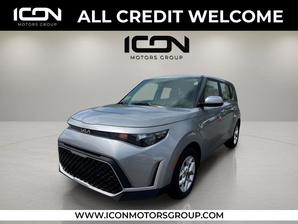 2023 Kia Soul LX FWD