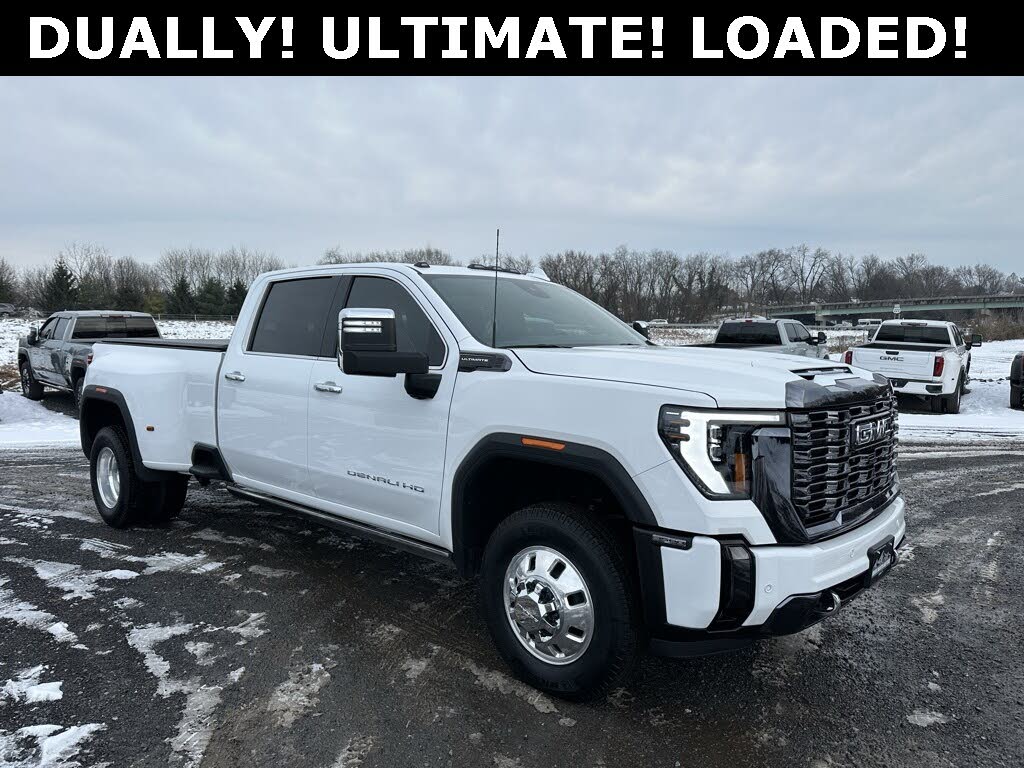 2024 GMC Sierra 3500HD Denali Ultimate Crew Cab 4WD