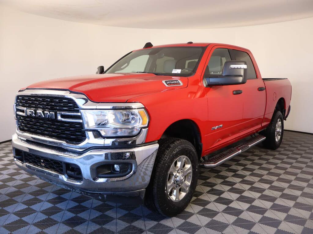 2024 RAM 2500 Big Horn Crew Cab 4WD