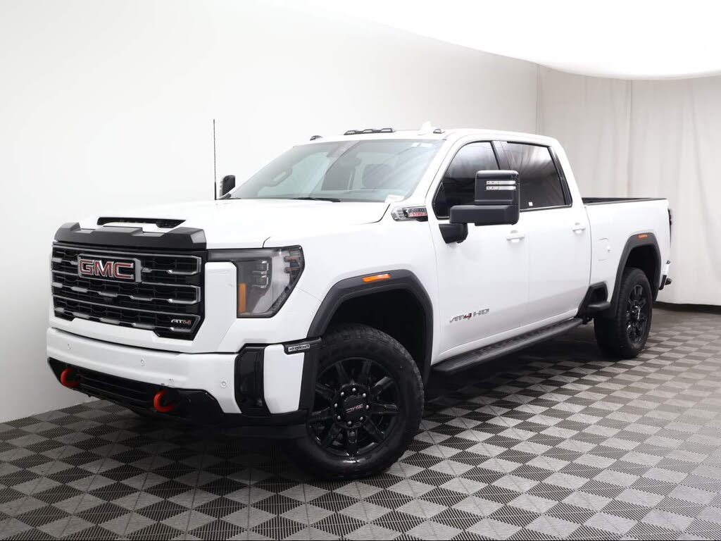 2025 GMC Sierra 2500HD AT4 Crew Cab 4WD