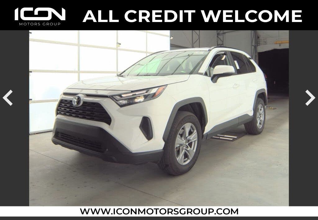 2025 Toyota RAV4 Hybrid XLE AWD