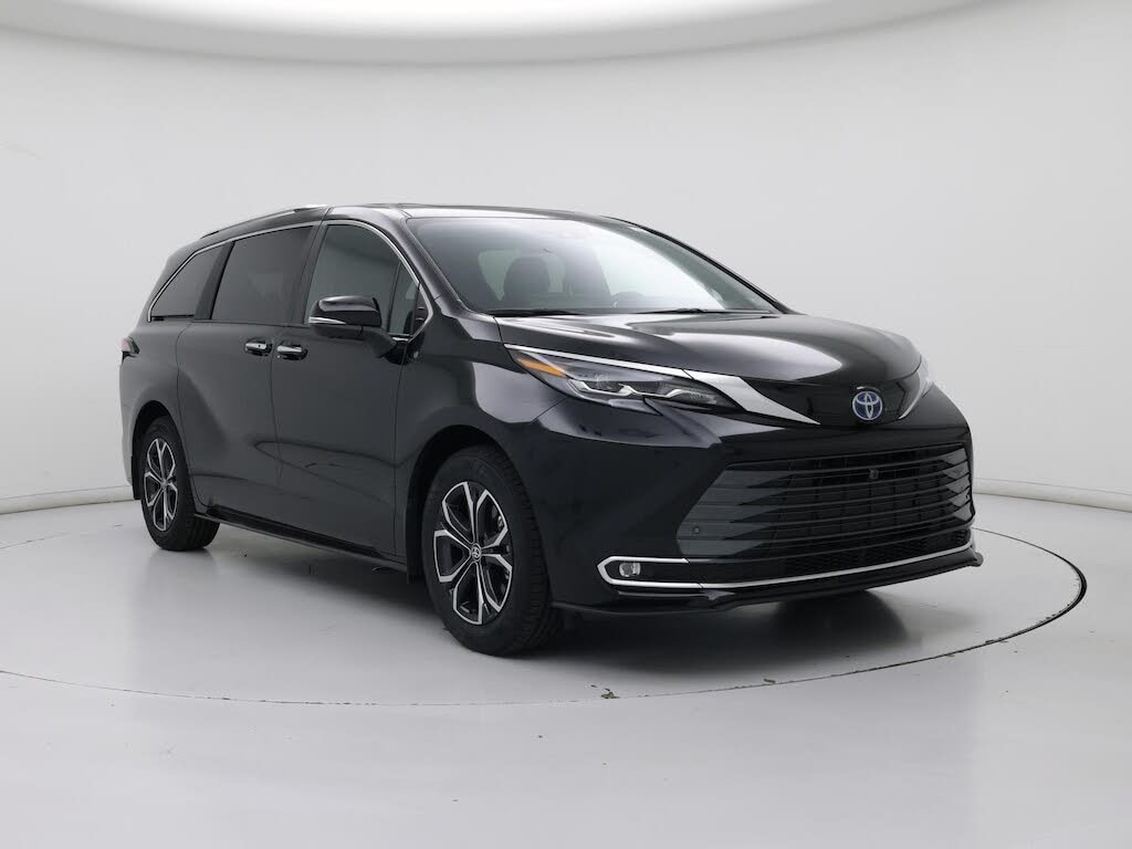 2025 Toyota Sienna Platinum 7-Passenger AWD
