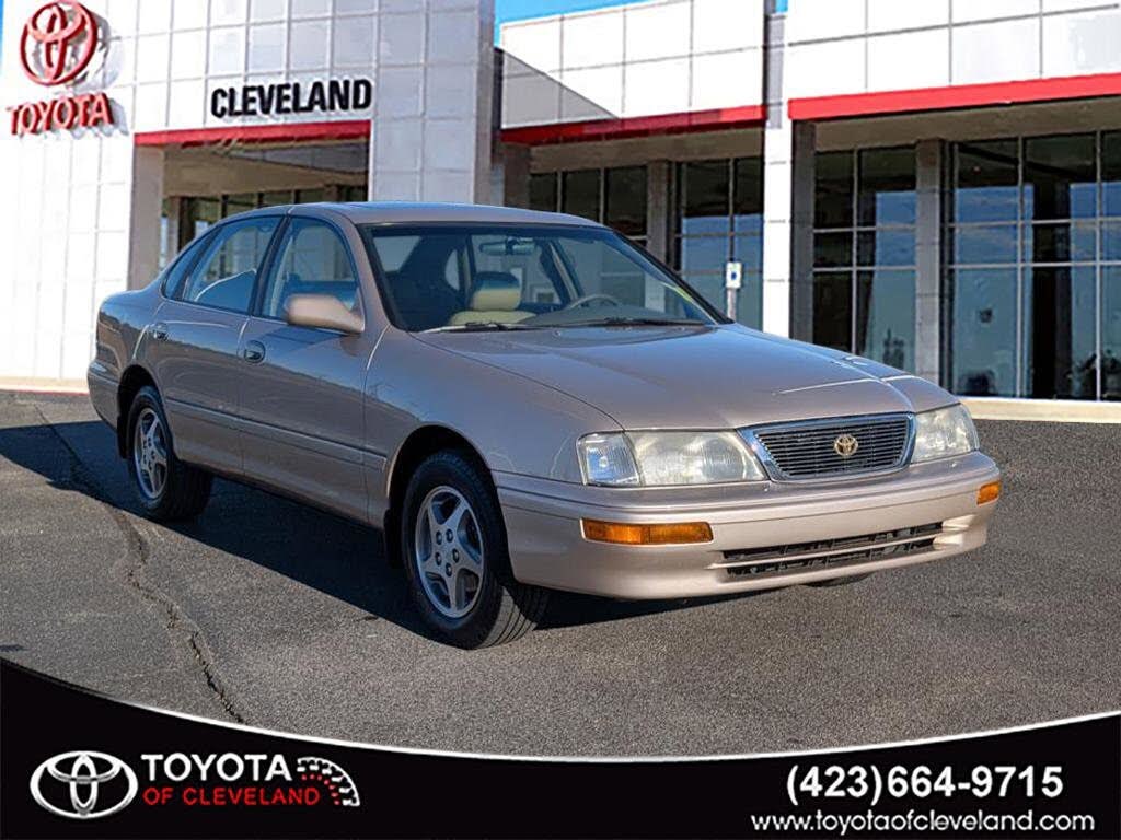 1997 Toyota Avalon 4 Dr XL Sedan