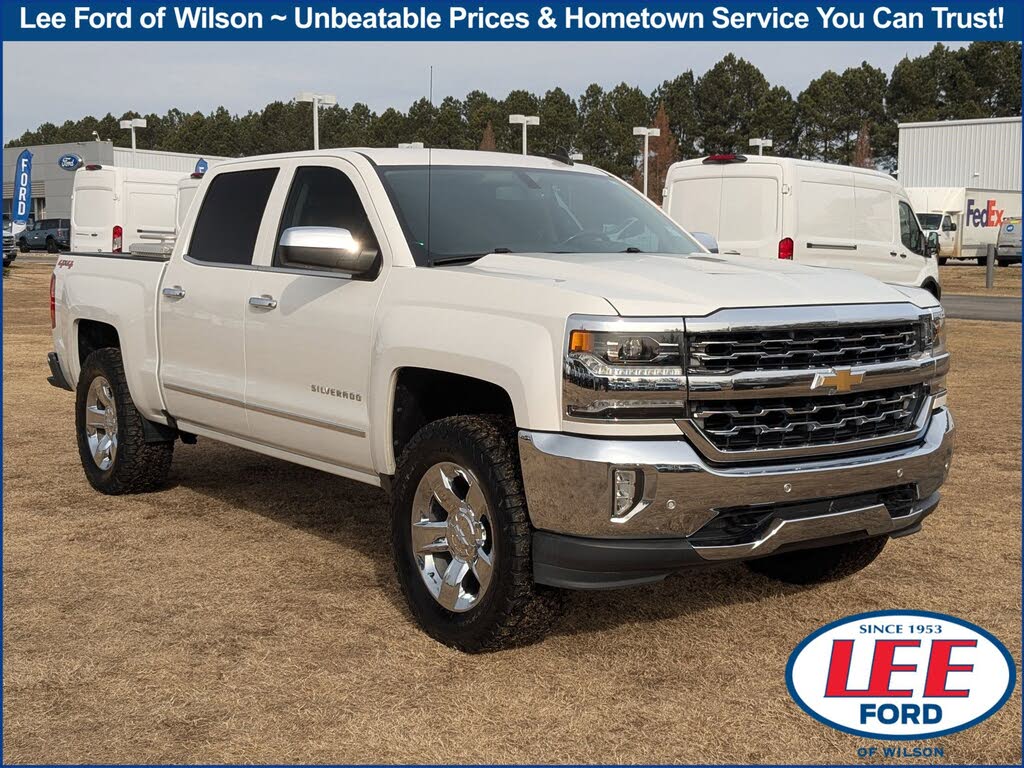 2017 Chevrolet Silverado 1500 LTZ Crew Cab 4WD