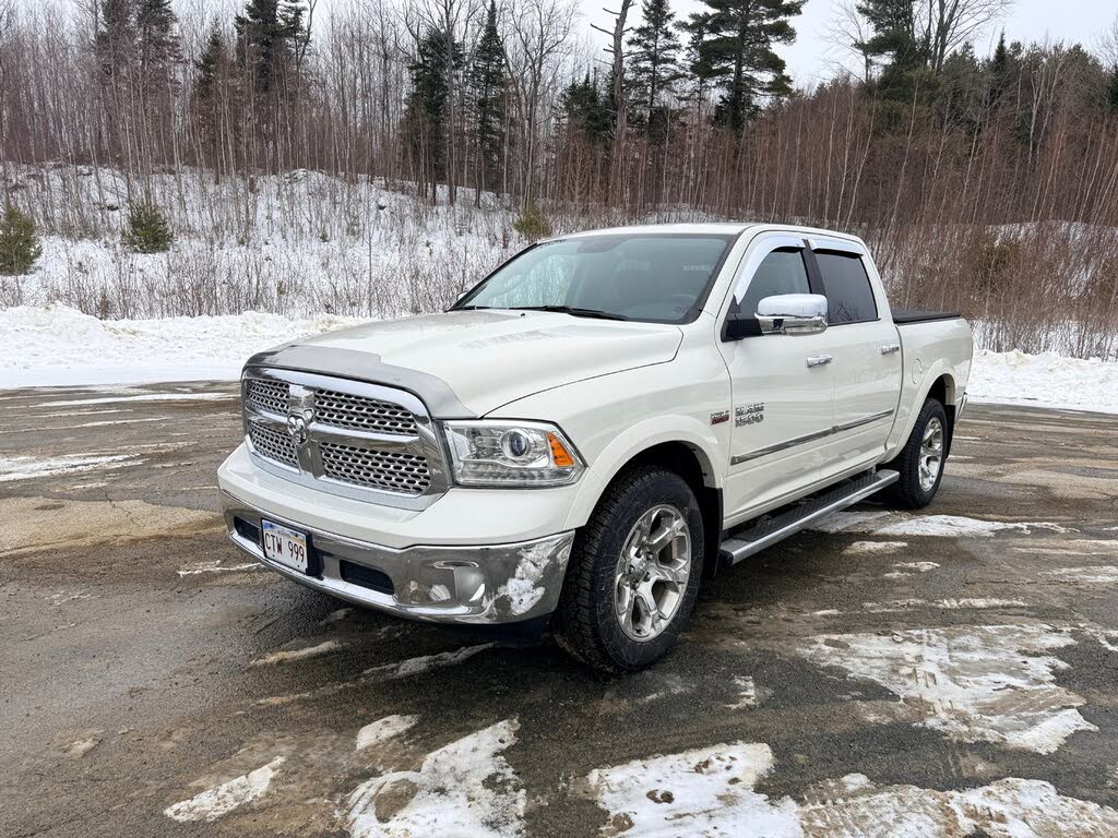2018 RAM 1500 Laramie Crew Cab 4WD
