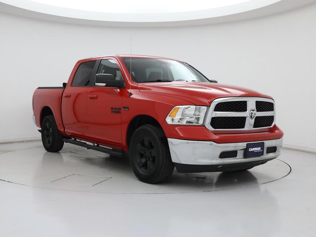 2019 RAM 1500 Classic SLT Crew Cab 4WD