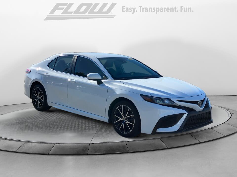 2021 Toyota Camry SE FWD