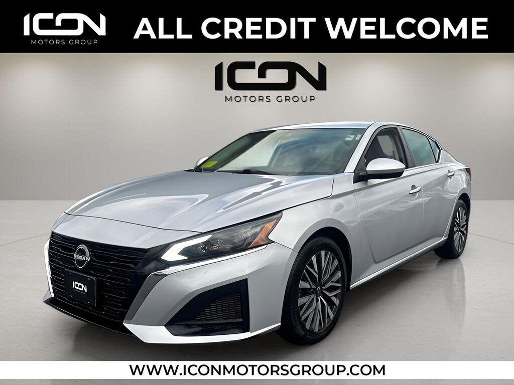 2023 Nissan Altima 2.5 SV FWD