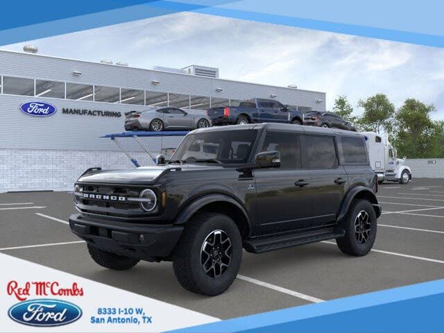 2025 Ford Bronco Outer Banks 4-Door 4WD
