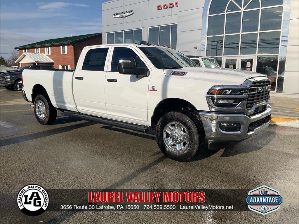 2026 RAM 3500 Tradesman Crew Cab LB 4WD