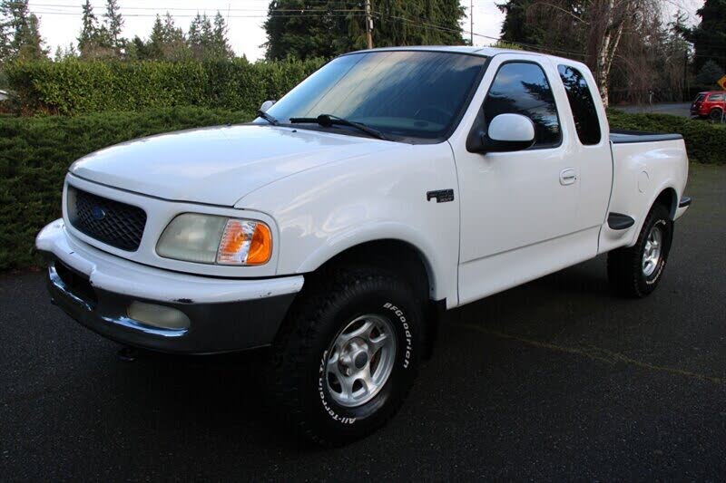 1997 Ford F-150 XLT 4WD Extended Cab Stepside SB