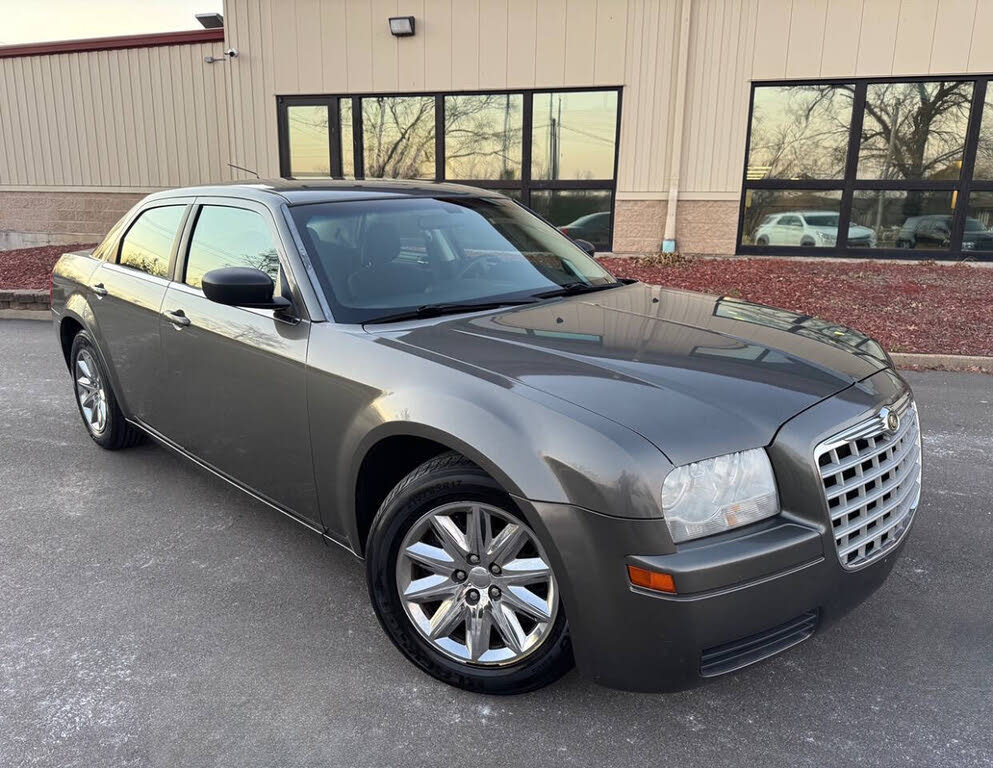 2008 Chrysler 300 LX RWD