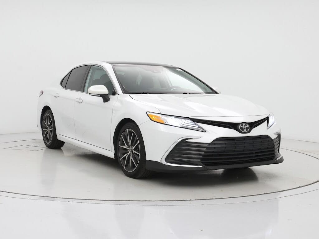 2021 Toyota Camry XLE FWD