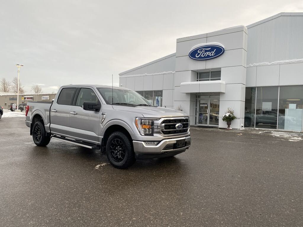Ford F-150 XLT SuperCrew 4WD 2022
