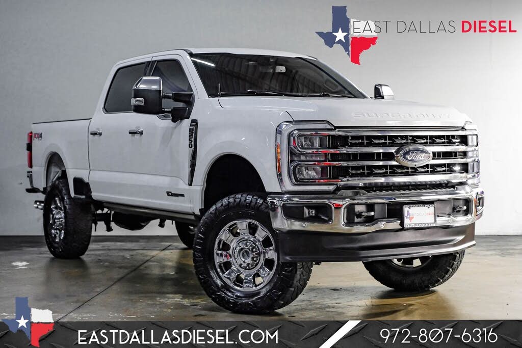2023 Ford F-250 Super Duty Lariat Crew Cab 4WD