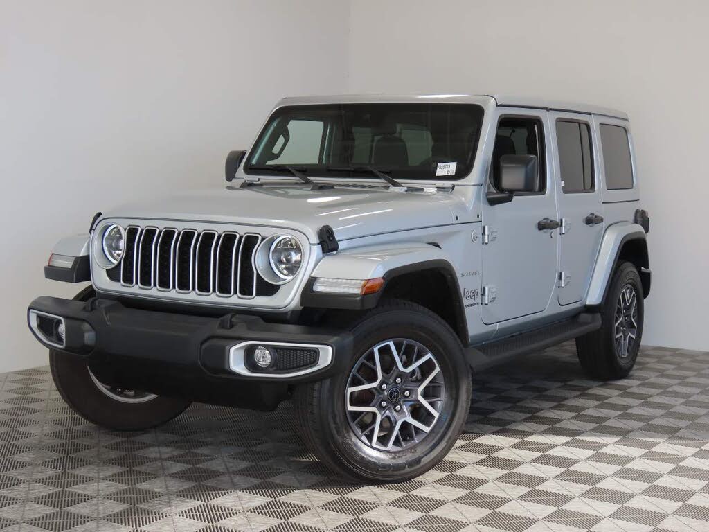 2024 Jeep Wrangler Sahara 4-Door 4WD