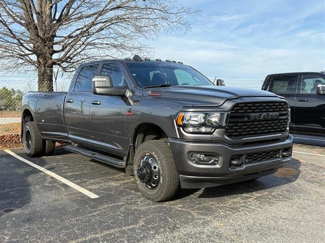 2024 RAM 3500 Big Horn Crew Cab LB DRW 4WD