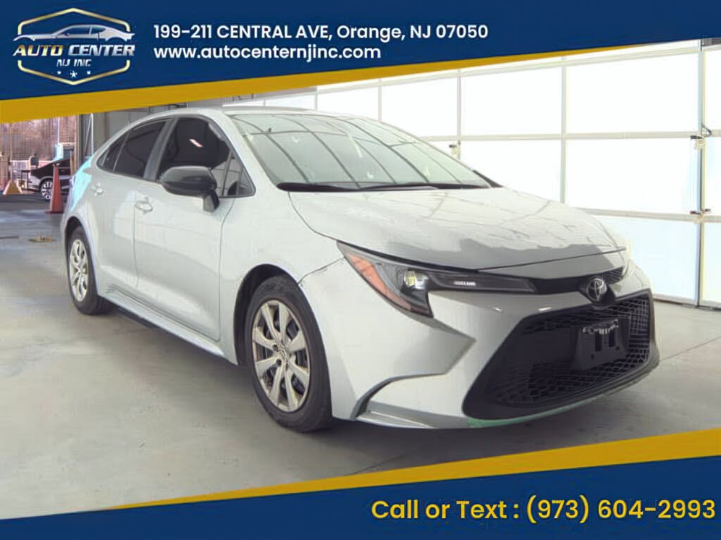 2022 Toyota Corolla LE FWD