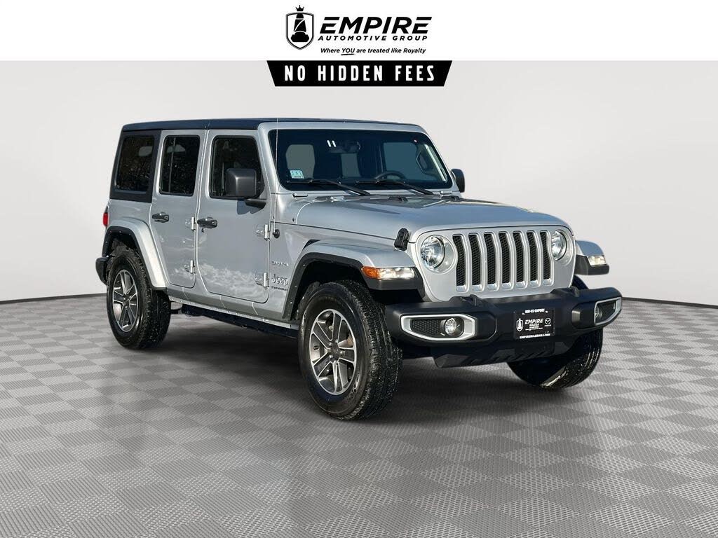 2023 Jeep Wrangler Sahara 4-Door 4WD