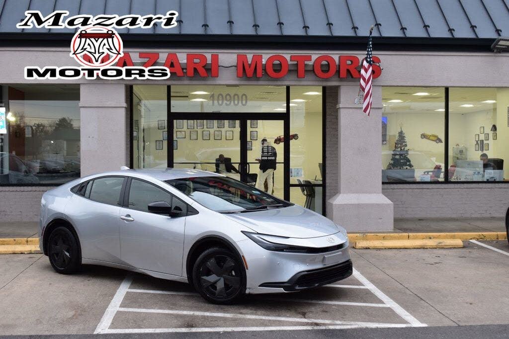 2023 Toyota Prius LE FWD