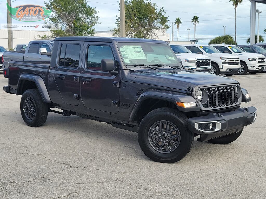 2026 Jeep Gladiator Sport S Crew Cab 4WD