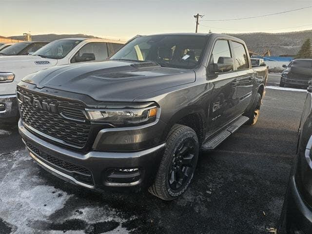 2026 RAM 1500 Express Crew Cab 4WD