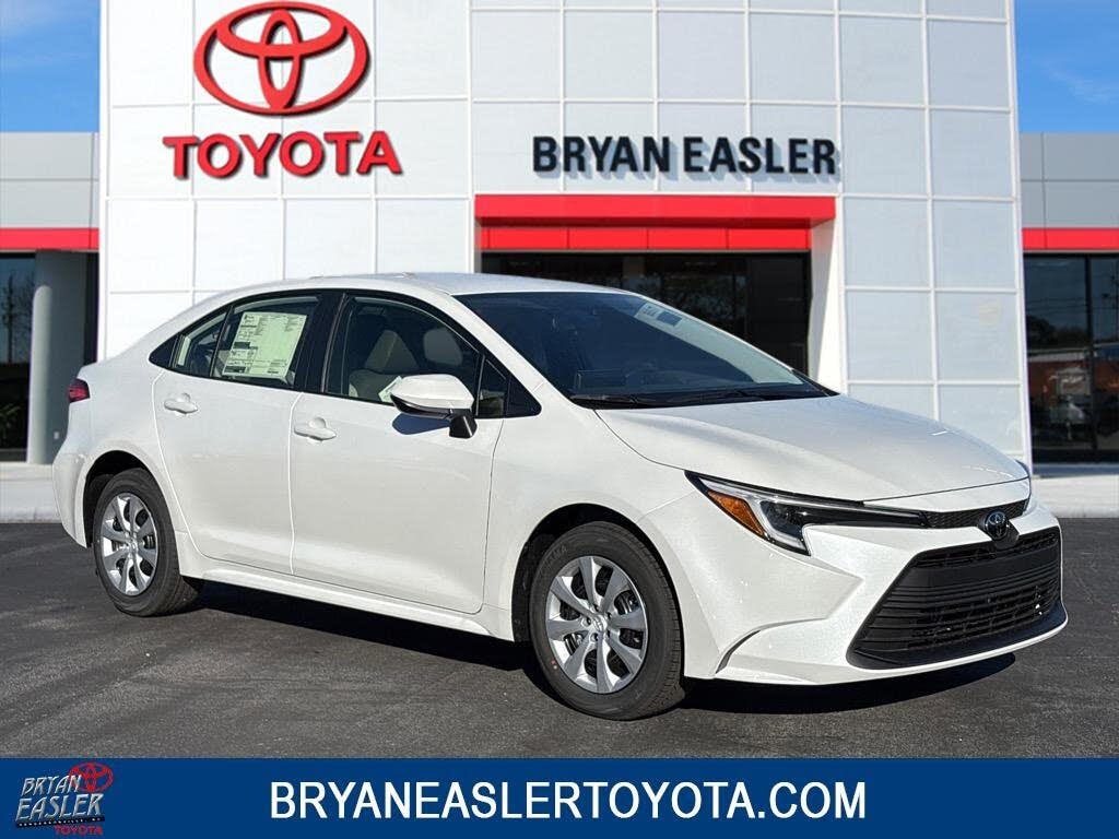 2026 Toyota Corolla Hybrid LE FWD