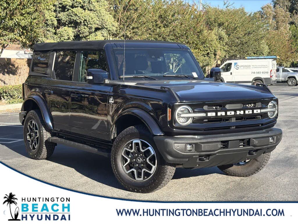 2021 Ford Bronco Outer Banks Advanced 4-Door 4WD