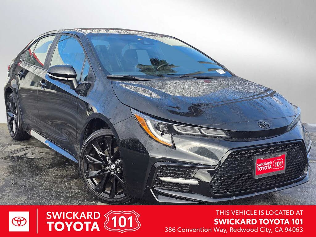 2022 Toyota Corolla SE Nightshade Edition FWD