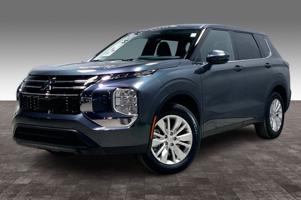 2025 Mitsubishi Outlander ES FWD