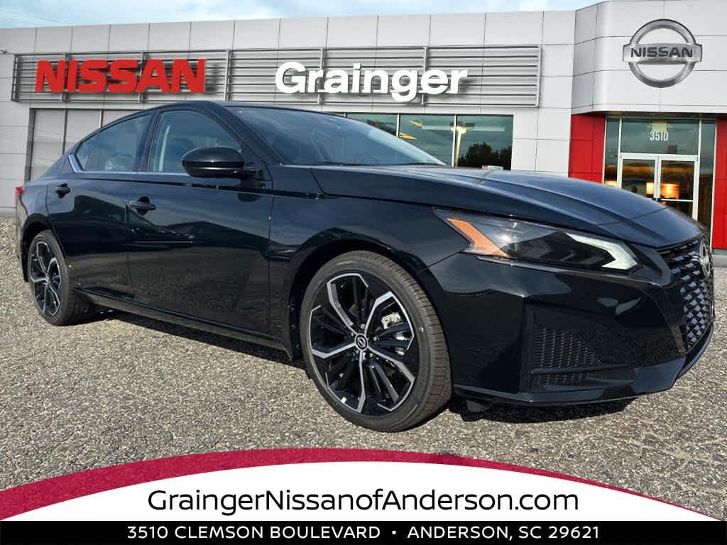 2025 Nissan Altima 2.5 SR FWD