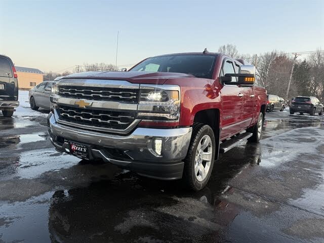 2018 Chevrolet Silverado 1500 LTZ Crew Cab 4WD
