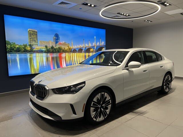 2024 BMW 5 Series 530i xDrive AWD