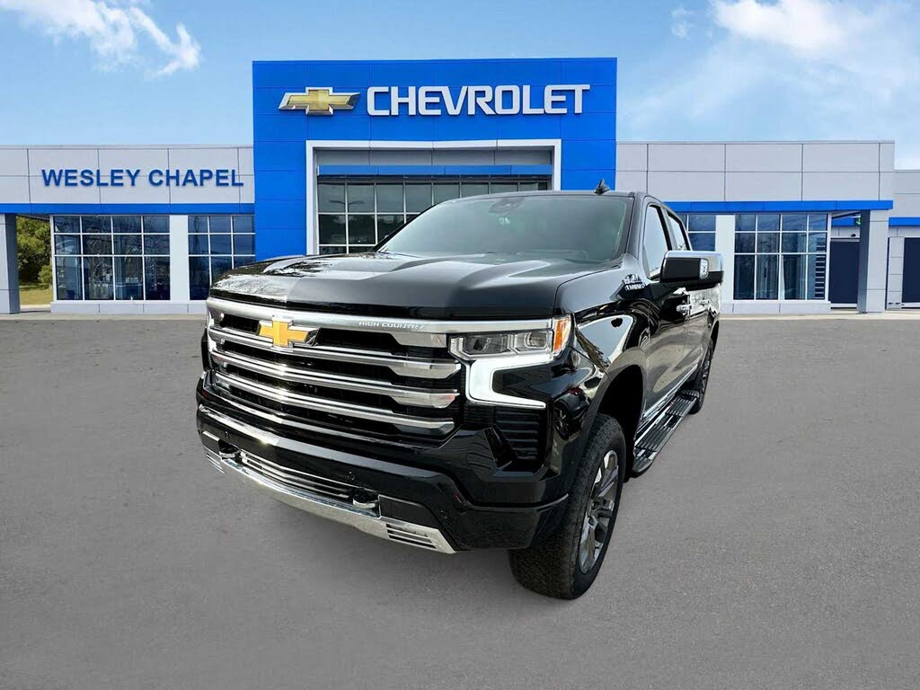 2025 Chevrolet Silverado 1500 High Country Crew Cab 4WD