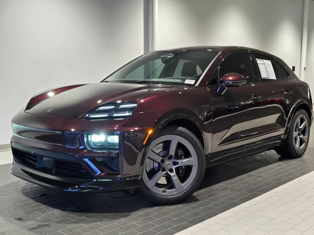 2025 Porsche Macan Electric Turbo Electric AWD