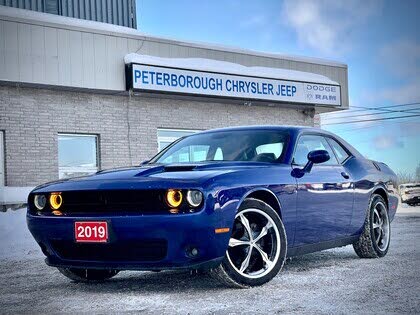 2019 Dodge Challenger SXT RWD