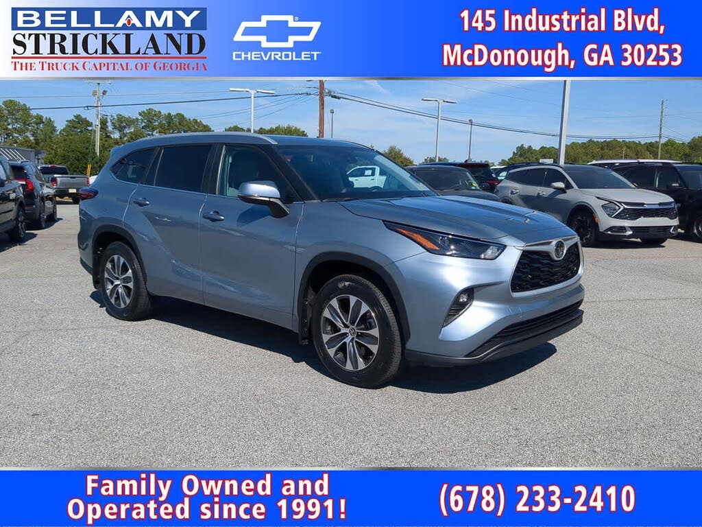 2023 Toyota Highlander XLE FWD