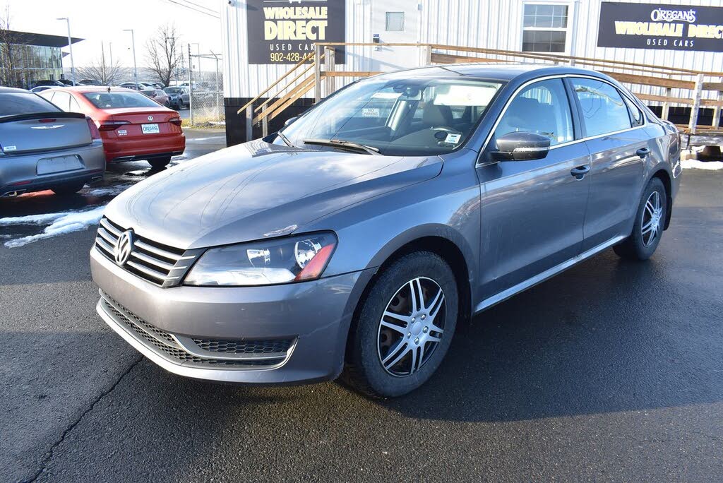2014 Volkswagen Passat S 1.8