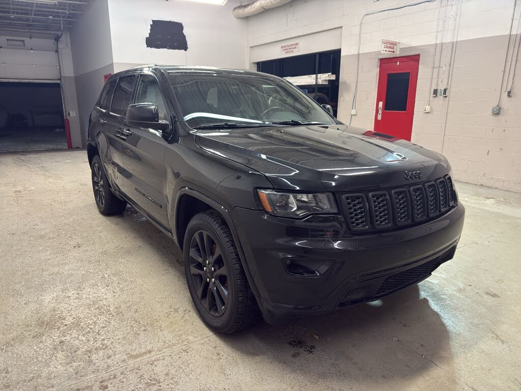 2018 Jeep Grand Cherokee Altitude 4WD