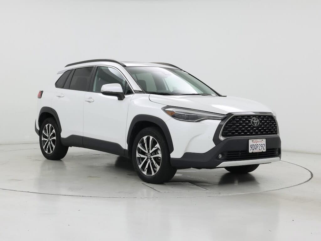 2022 Toyota Corolla Cross XLE AWD