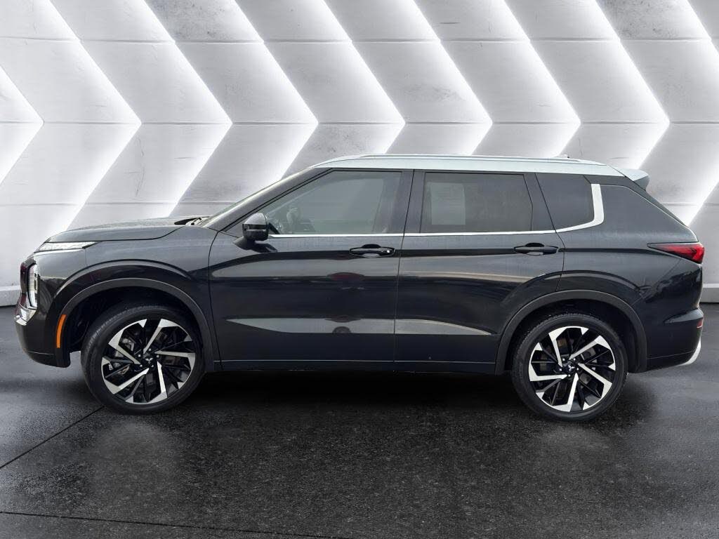 2024 Mitsubishi Outlander SEL Platinum Edition S-AWC