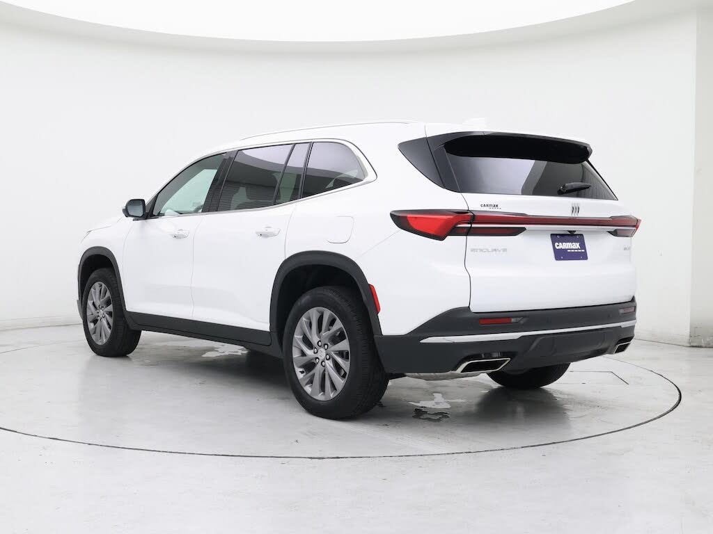 2025 Buick Enclave Preferred FWD