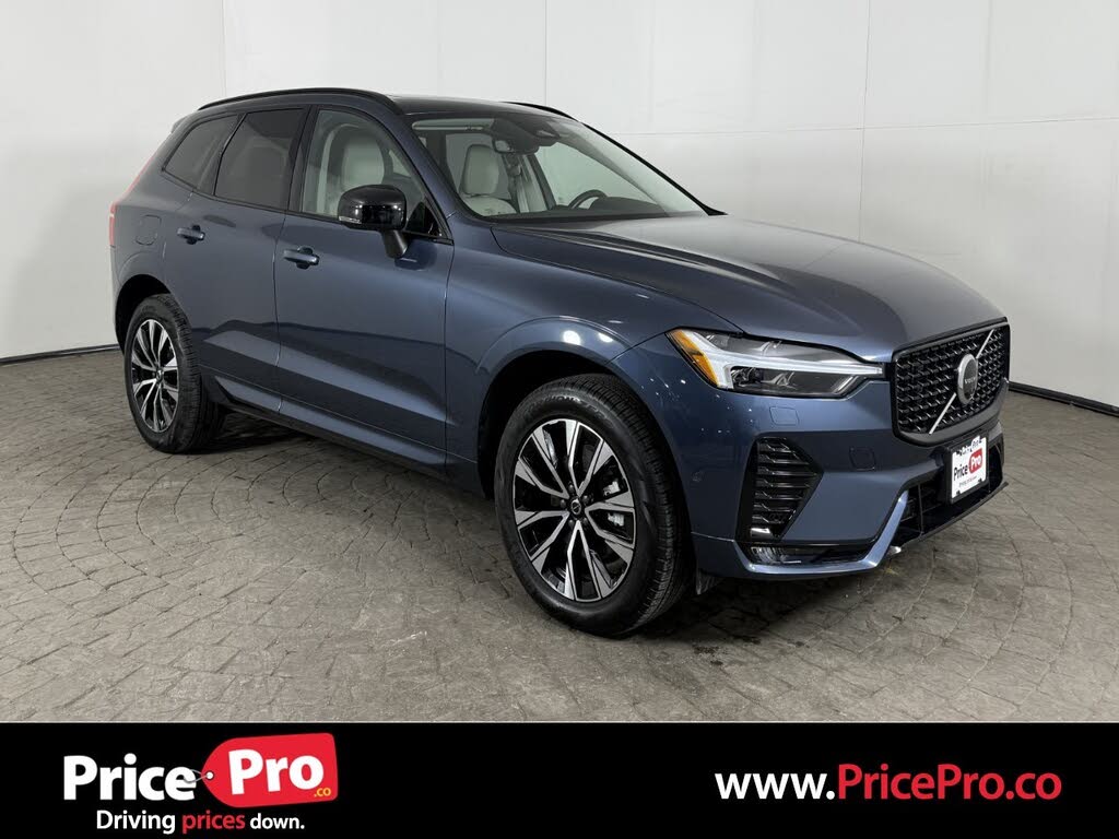 2025 Volvo XC60 B5 Plus Dark Theme AWD