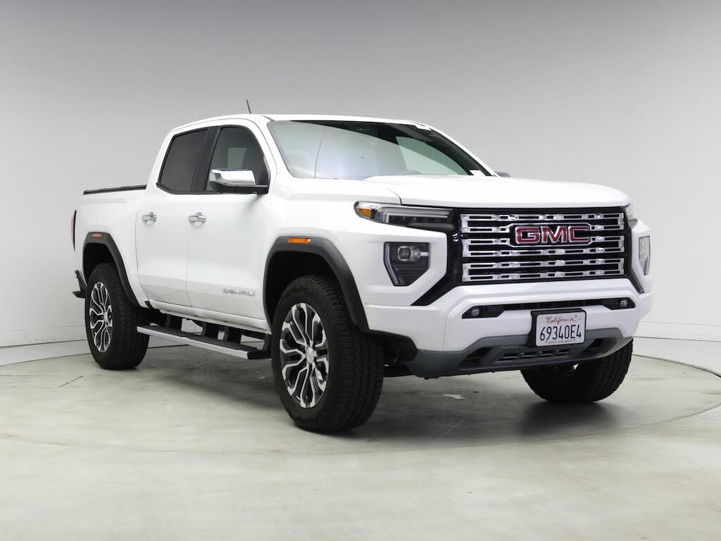 2025 GMC Canyon Denali Crew Cab 4WD