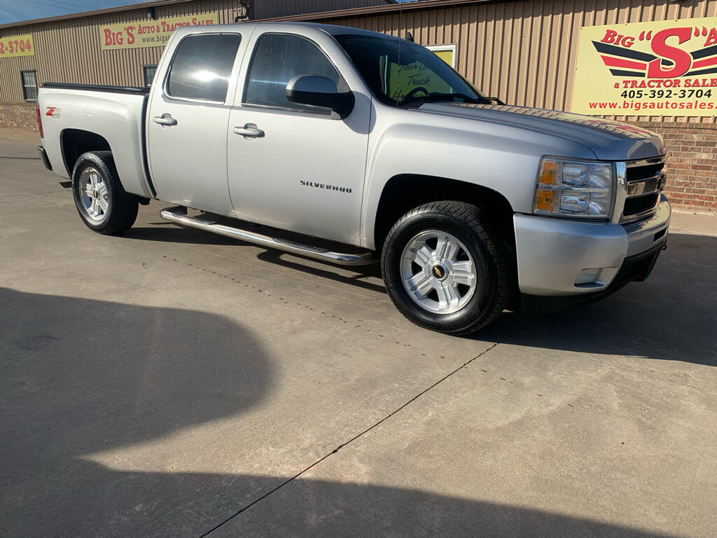 2011 Chevrolet Silverado 1500 LTZ Crew Cab 4WD
